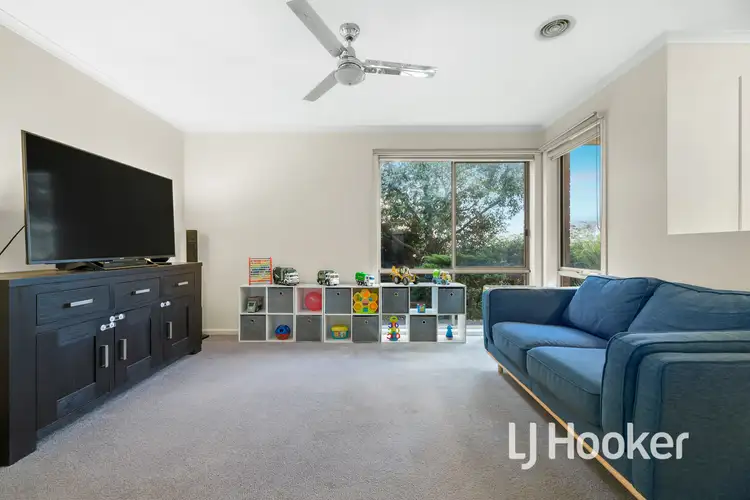 Fifth view of Homely house listing, 2 Arden Avenue, Pakenham VIC 3810