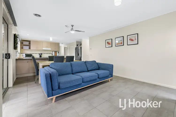 Sixth view of Homely house listing, 2 Arden Avenue, Pakenham VIC 3810