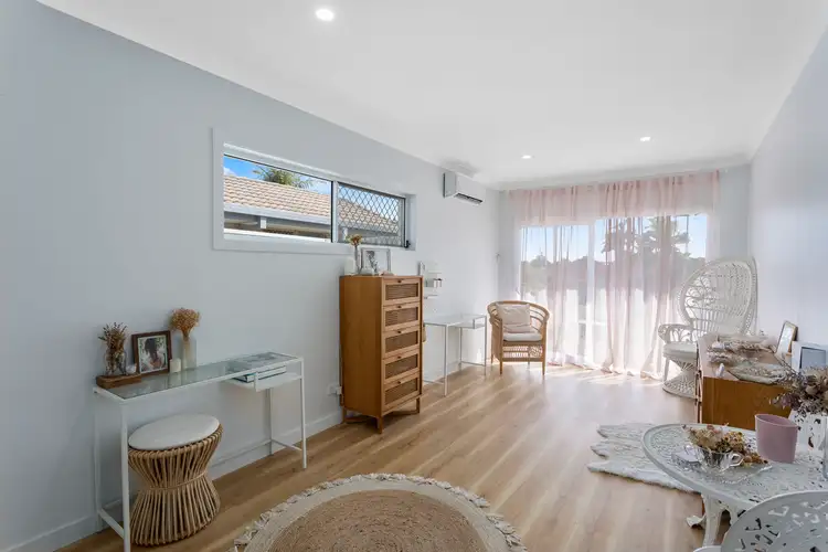 Fifth view of Homely semi-detached listing, 2/76 Treeview Drive, Burleigh Waters QLD 4220