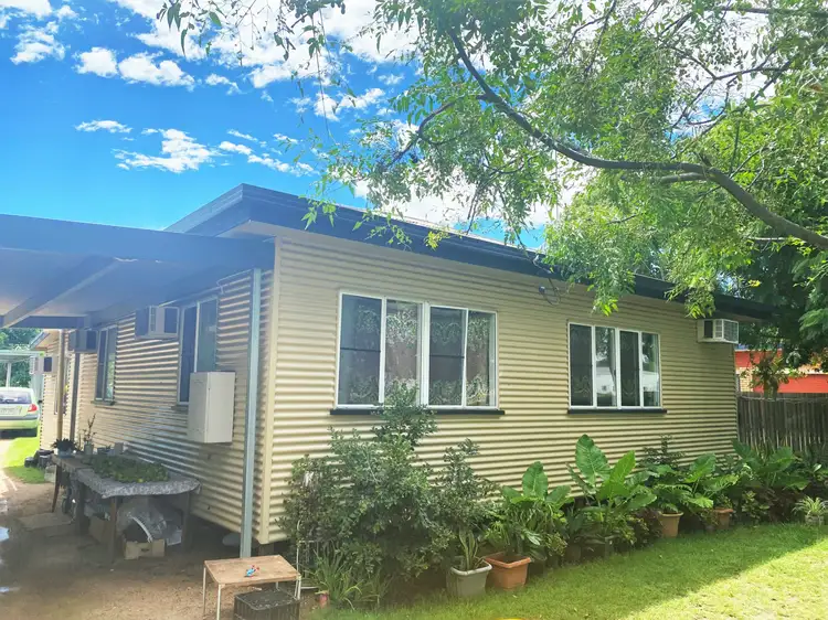 27 Hickey Street, Gatton QLD 4343