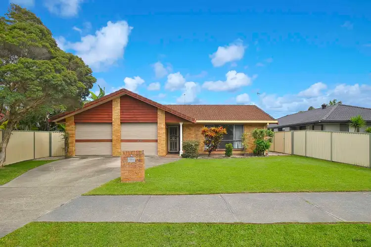 71 Ironbark Street, Elanora QLD 4221