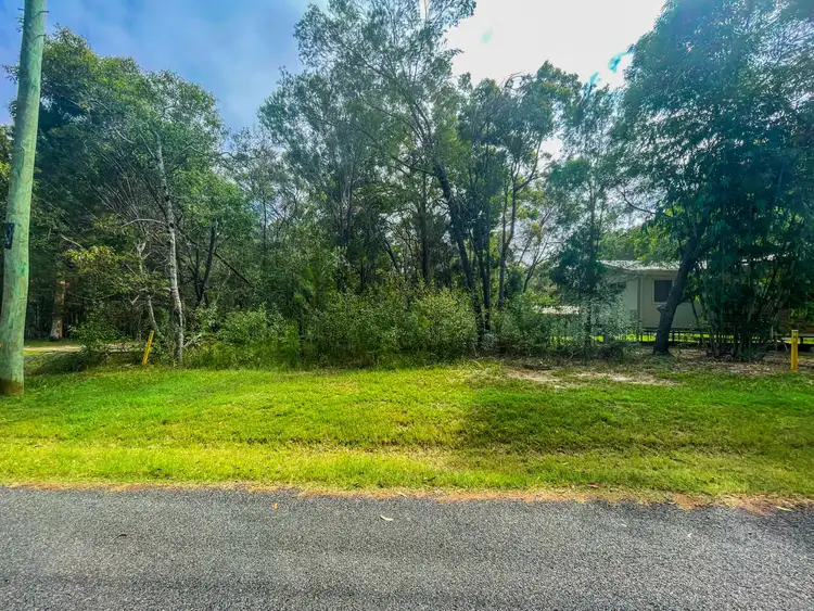 1 Sapphire Street, Russell Island QLD 4184