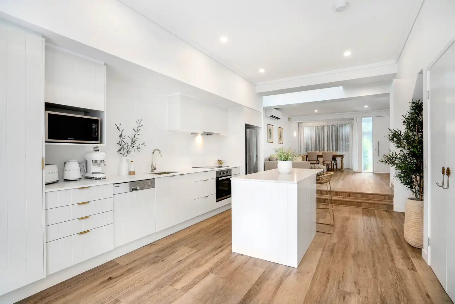 Main view of Homely house listing, 10 Lader Terrace, Varsity Lakes QLD 4227
