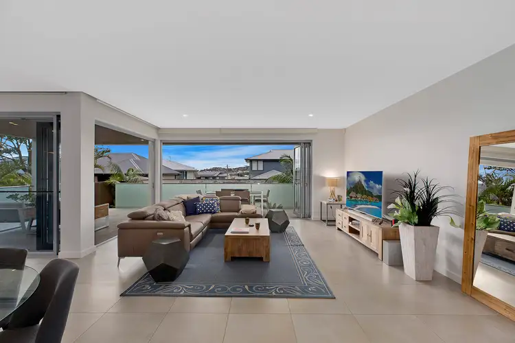 Second view of Homely unit listing, 2/16 Dover Road, Wamberal NSW 2260