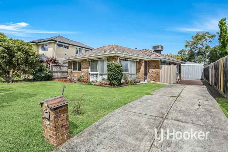 26 Lamont Crescent, Cranbourne VIC 3977