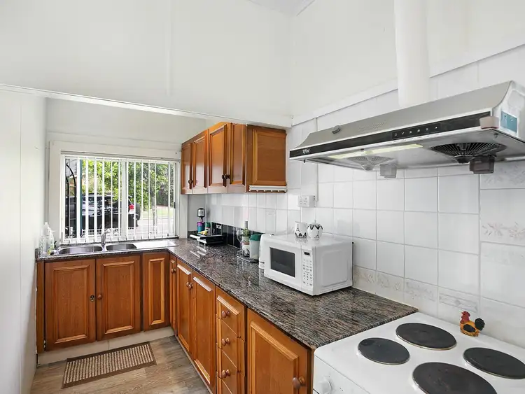 Fourth view of Homely block of units listing, 50 Nirvana Street, Long Jetty NSW 2261