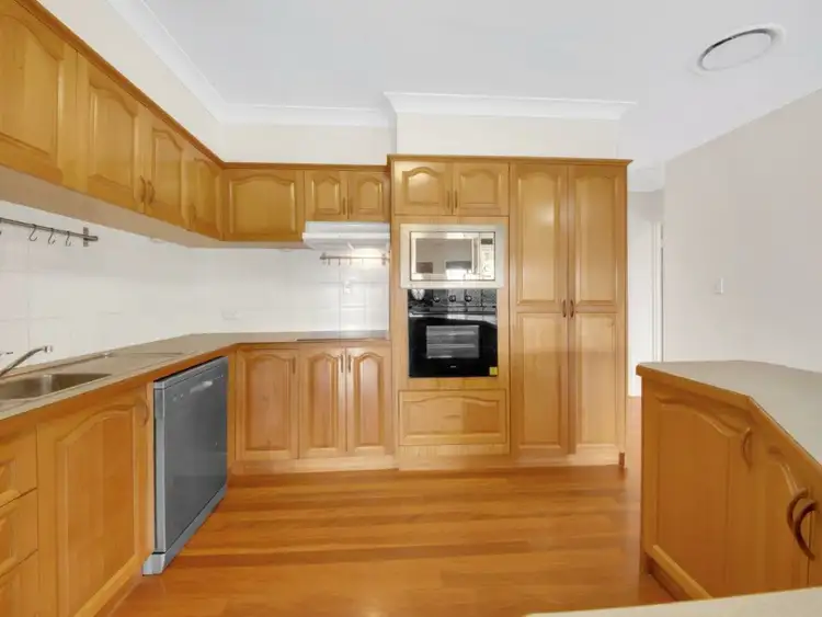 Fourth view of Homely house listing, 2 Carpentaria Close, Clinton QLD 4680