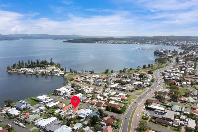 7 Arthur Street, Belmont South NSW 2280