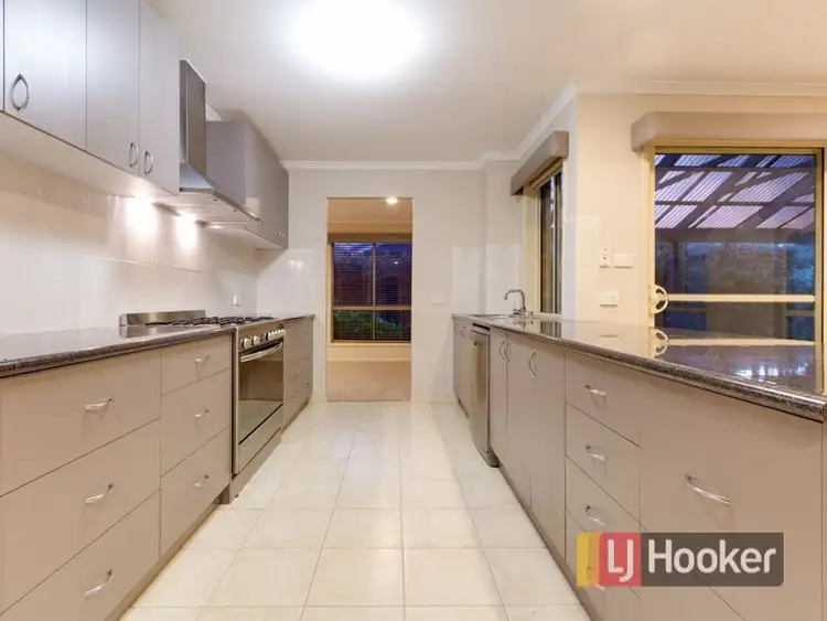 Second view of Homely house listing, 5 Lakeview Terrace, Beaconsfield VIC 3807