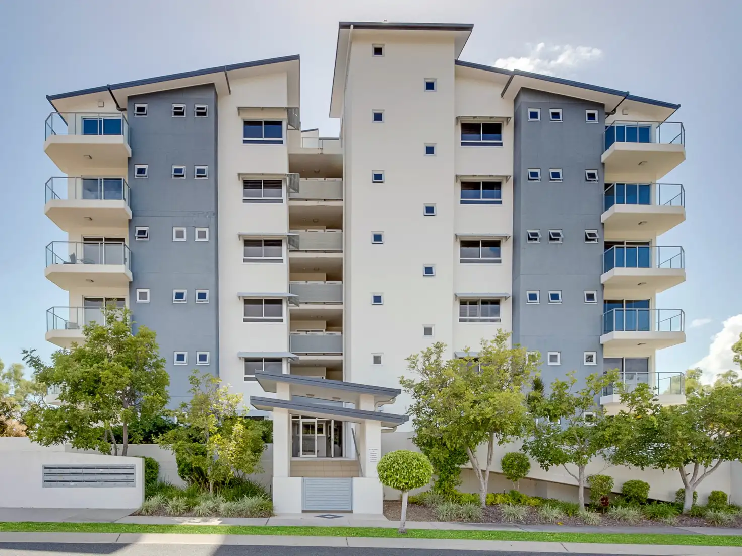 Main view of Homely apartment listing, 3/2 The Promenade, Boyne Island QLD 4680