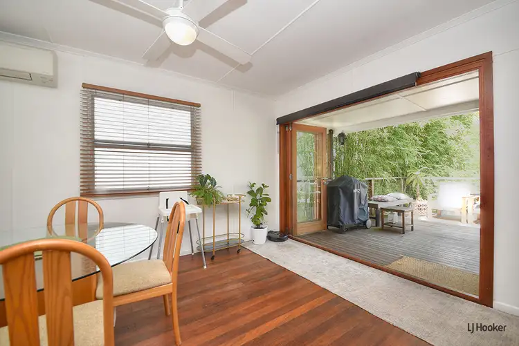 24 Sixth Avenue, Palm Beach QLD 4221