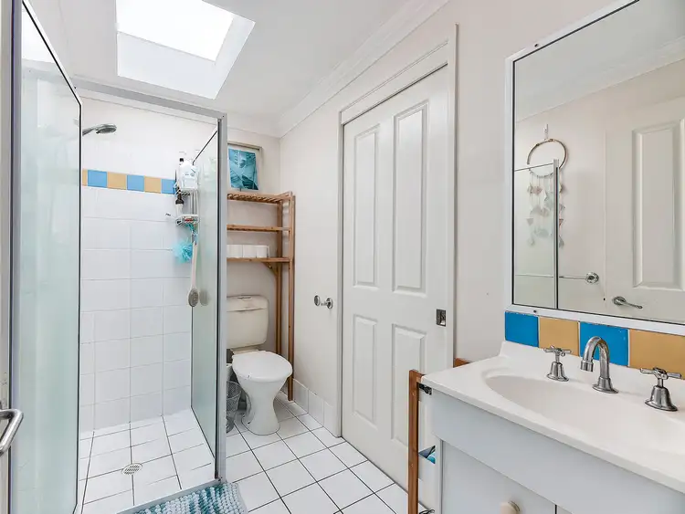 Fifth view of Homely unit listing, 1/2 Clarence Road, Kedron QLD 4031