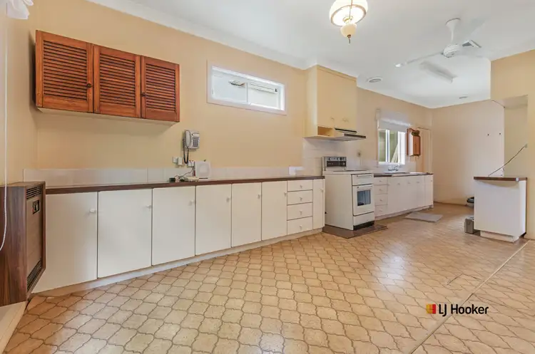 Fifth view of Homely house listing, 88 Hume Street, Echuca VIC 3564