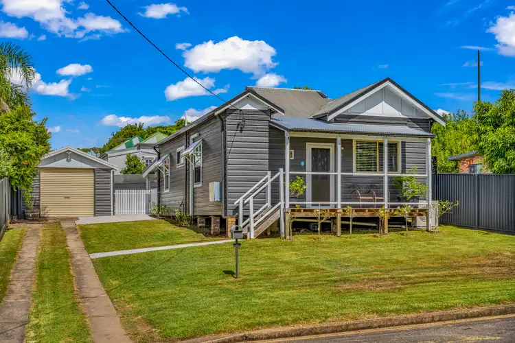 6 Raymond Street, Telarah NSW 2320