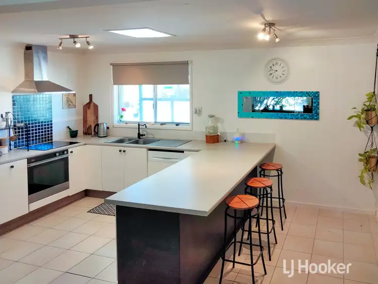 18 Travers Drive, Australind WA 6233