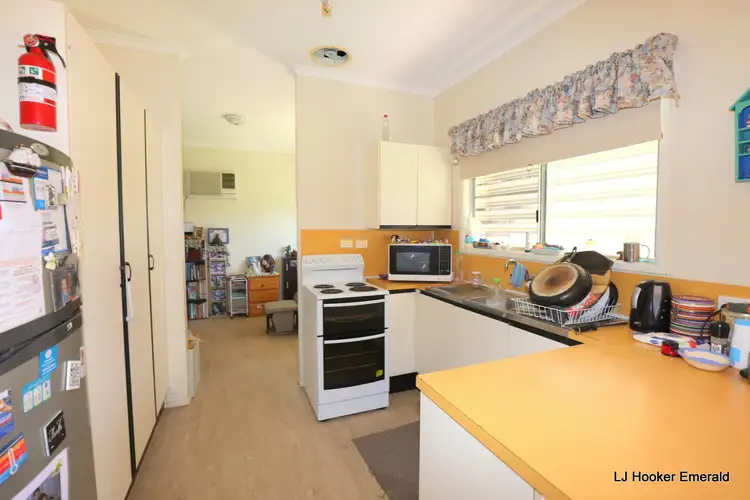 Sixth view of Homely house listing, 16 Saffola Place, Emerald QLD 4720