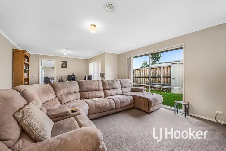Third view of Homely unit listing, 6a Jacqueline Place, Pakenham VIC 3810
