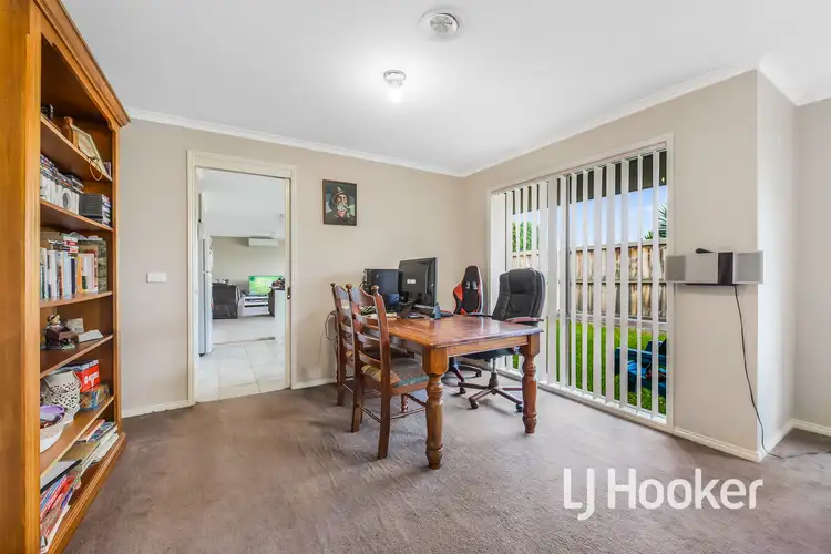 Sixth view of Homely unit listing, 6a Jacqueline Place, Pakenham VIC 3810