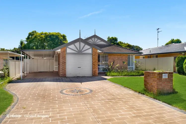 19 Watkins Crescent, Currans Hill NSW 2567