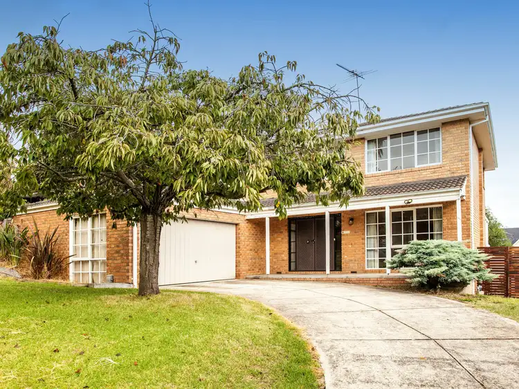 40 Kirkford Drive, Mooroolbark VIC 3138