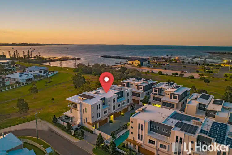 Fifth view of Homely townhouse listing, 2/1 Cross Lane, Cleveland QLD 4163