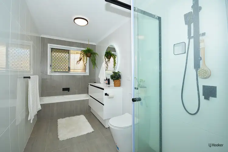 Fourth view of Homely villa listing, 15/3 Advocate Place, Banora Point NSW 2486