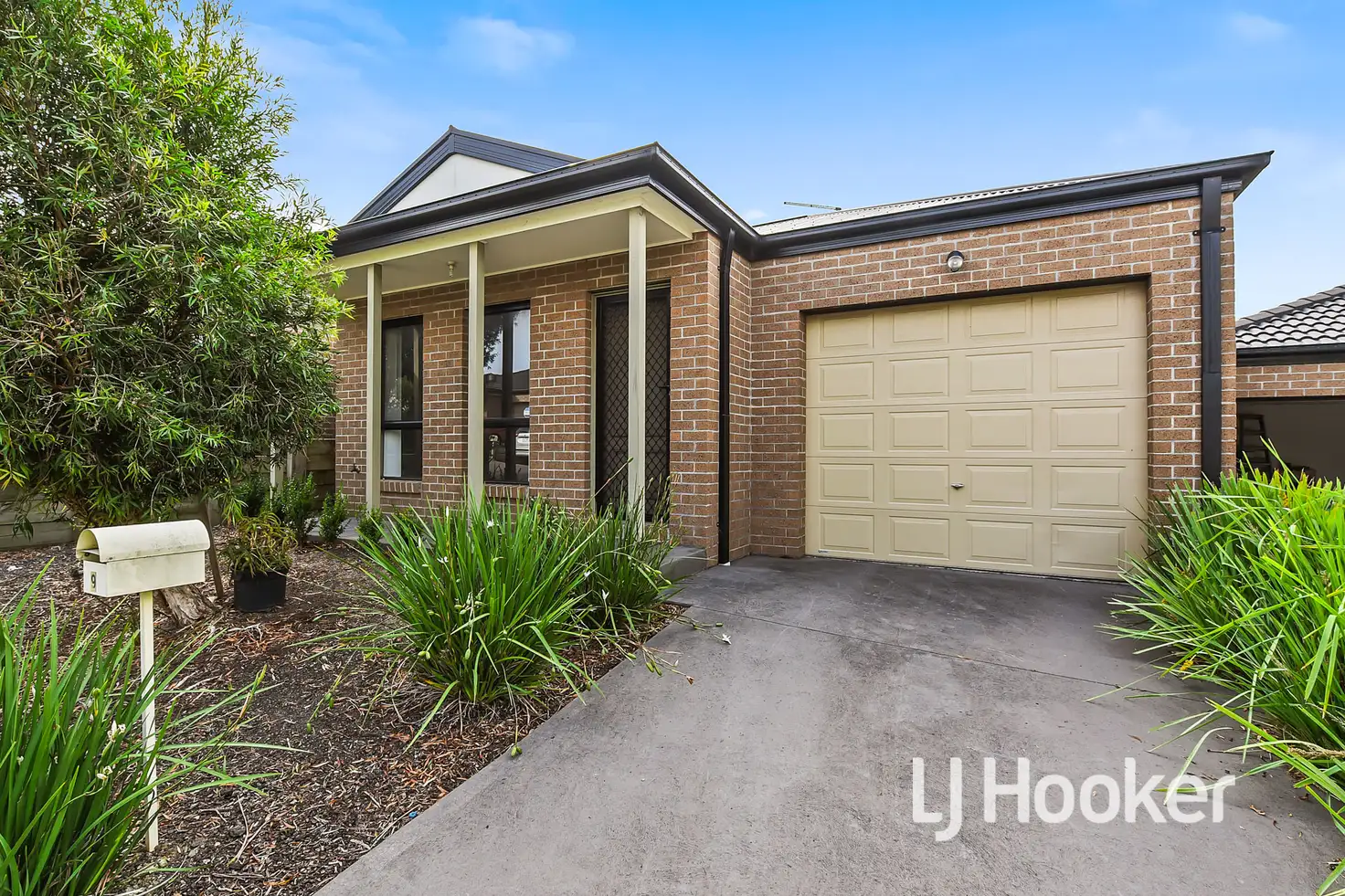 Main view of Homely unit listing, 9/103 Army Road, Pakenham VIC 3810