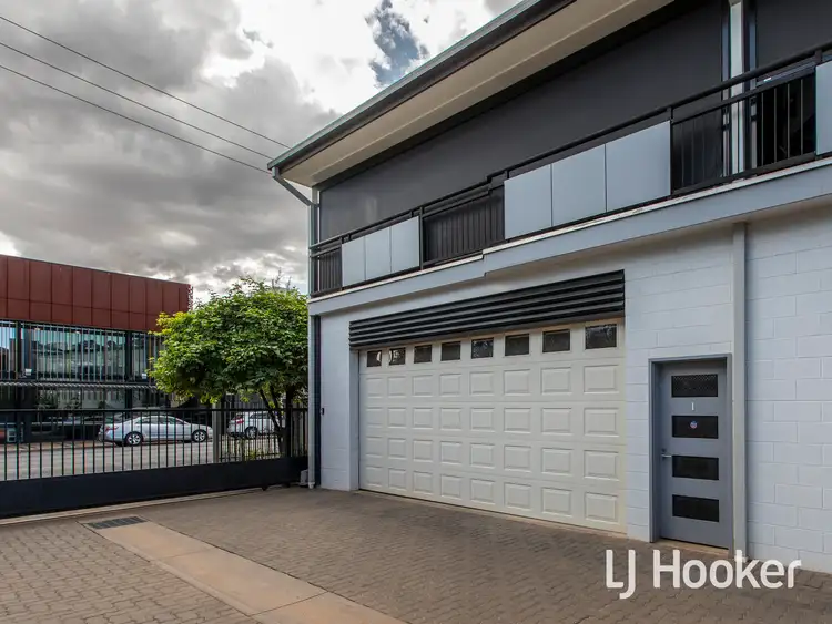 Second view of Homely townhouse listing, 1/51 Bath Street, Alice Springs NT 870