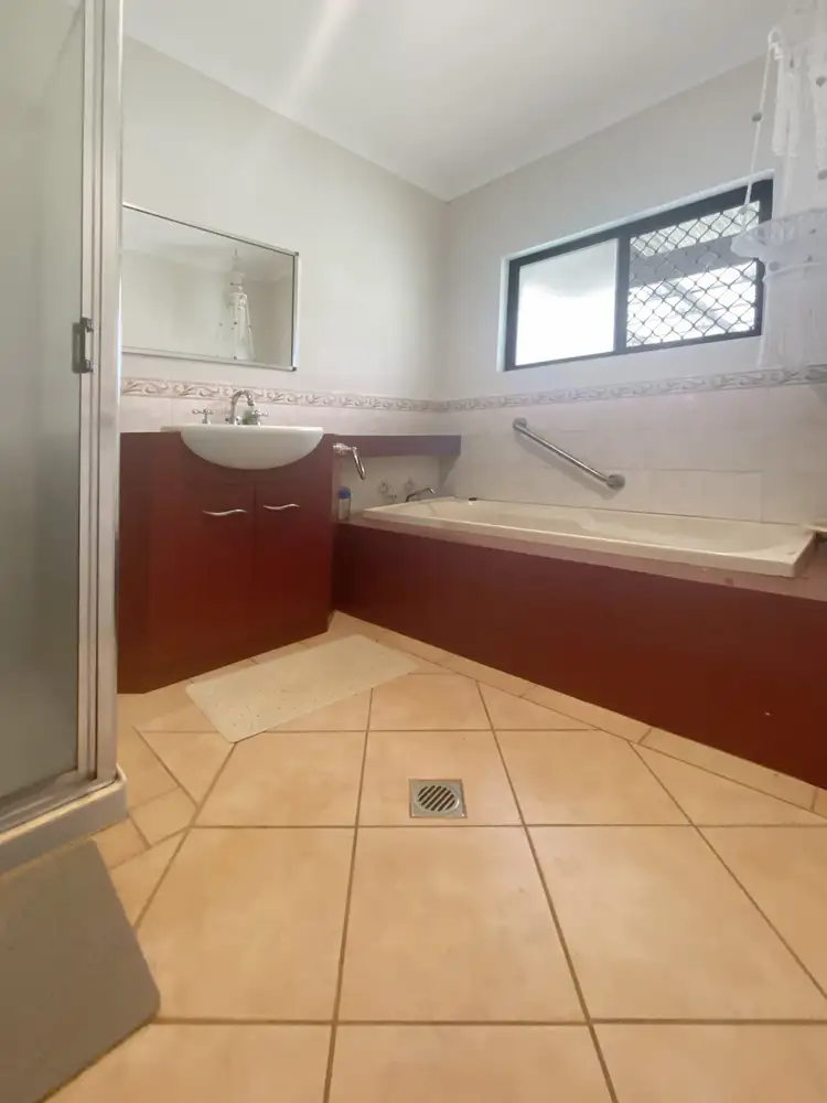 Seventh view of Homely house listing, 10 Nadia Close West, Tolga QLD 4882