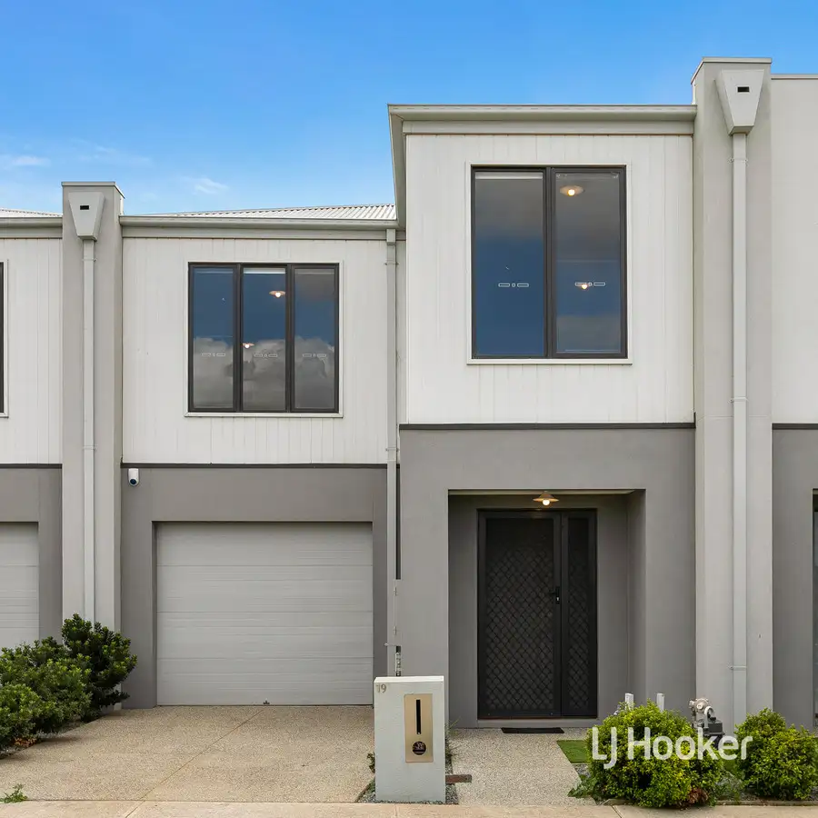 Main view of Homely townhouse listing, 19 Charlwood Promenade, Werribee VIC 3030