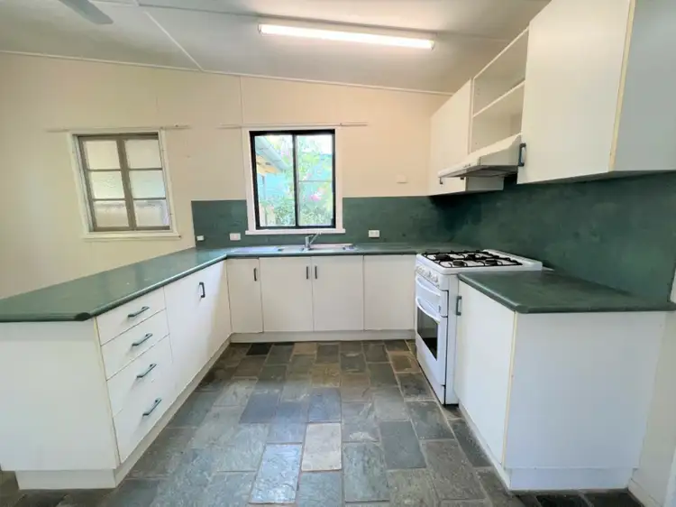 Fifth view of Homely house listing, 125 Queens Beach Esplanade, Bowen QLD 4805