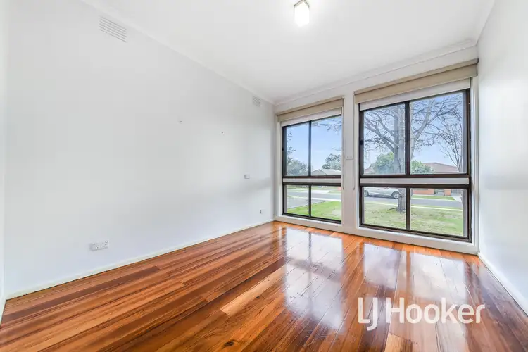 Sixth view of Homely house listing, 4 Rosalie Avenue, Cranbourne VIC 3977