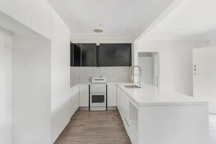 Fourth view of Homely house listing, 318 Excelsior Street, Guildford NSW 2161