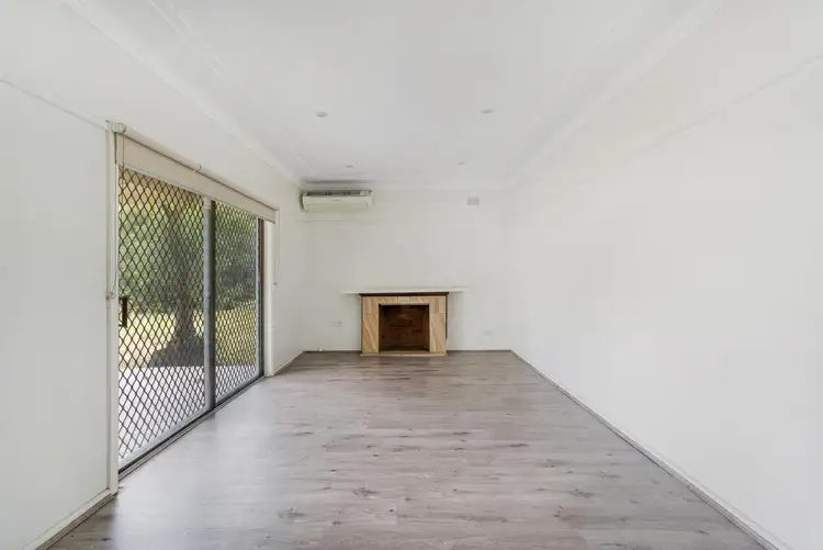 Fifth view of Homely house listing, 318 Excelsior Street, Guildford NSW 2161