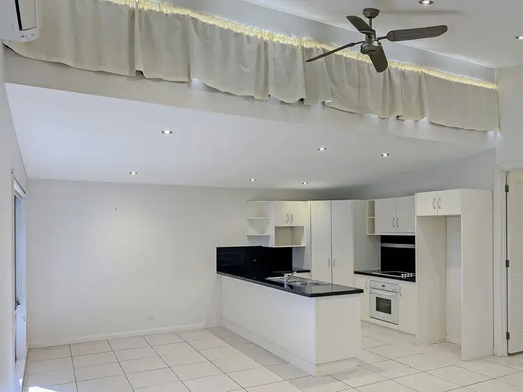 Fourth view of Homely unit listing, Unit 3/36 Palaroo Street, Swan Hill VIC 3585