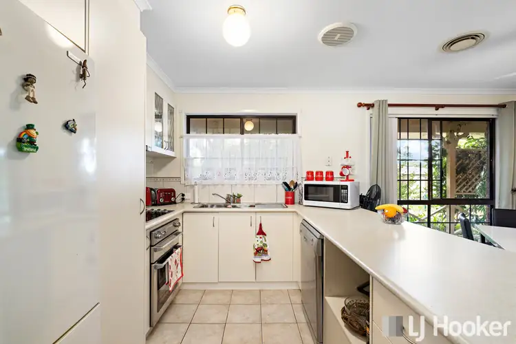 Sixth view of Homely house listing, 2/15 Lexlen Court, Cleveland QLD 4163
