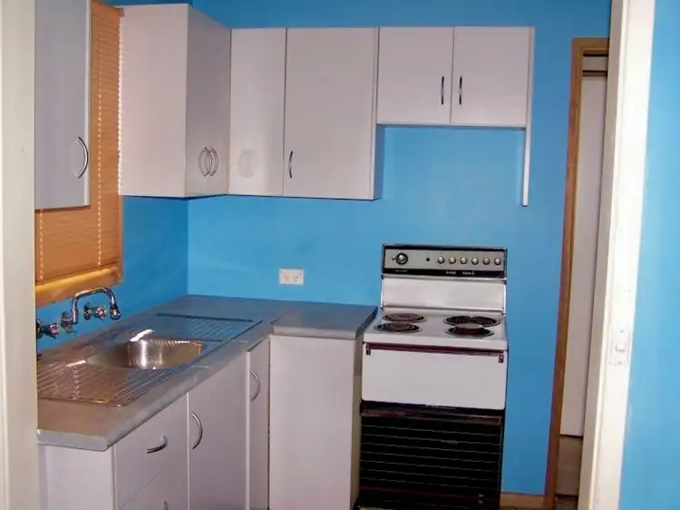 Fifth view of Homely house listing, 4 Yarren Circle, Cobar NSW 2835