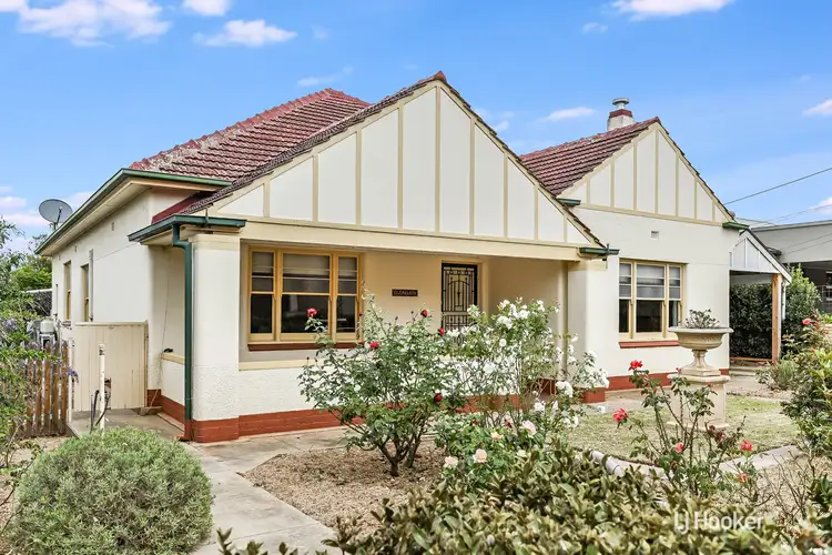 51 Hill Street, Victor Harbor SA 5211