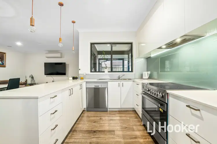Fifth view of Homely house listing, 23 Parkgate Drive, Clyde North VIC 3978