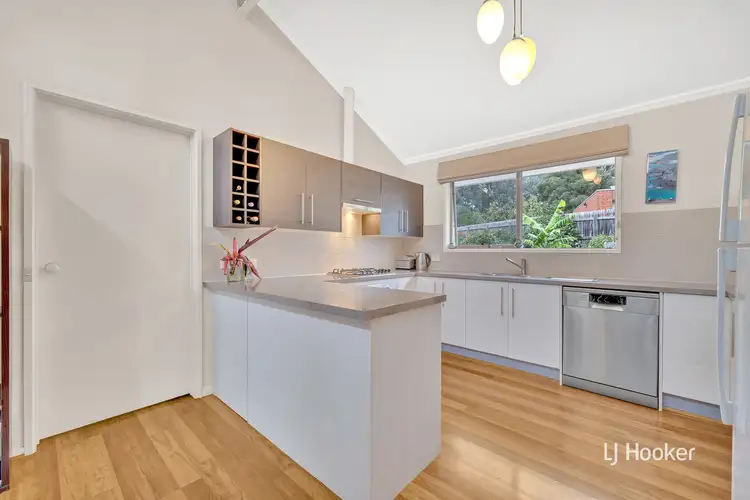 Sixth view of Homely house listing, 14 Garfield Court, Hampton Park VIC 3976