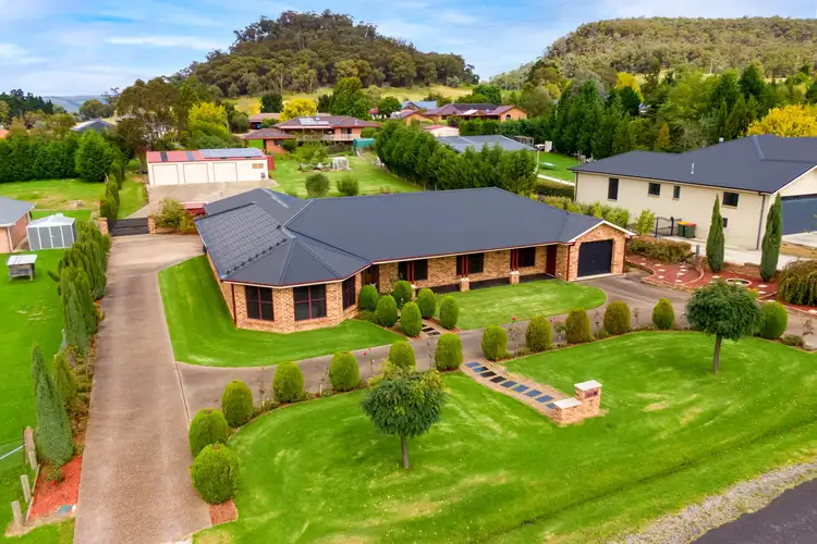 Main view of Homely house listing, 2 Windarra Place, Marrangaroo NSW 2790