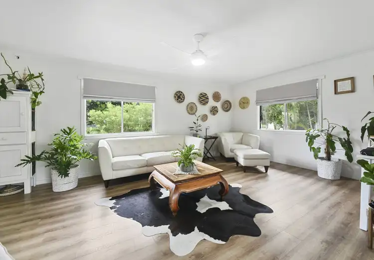 Sixth view of Homely house listing, 5 Shaw Court, Kallangur QLD 4503