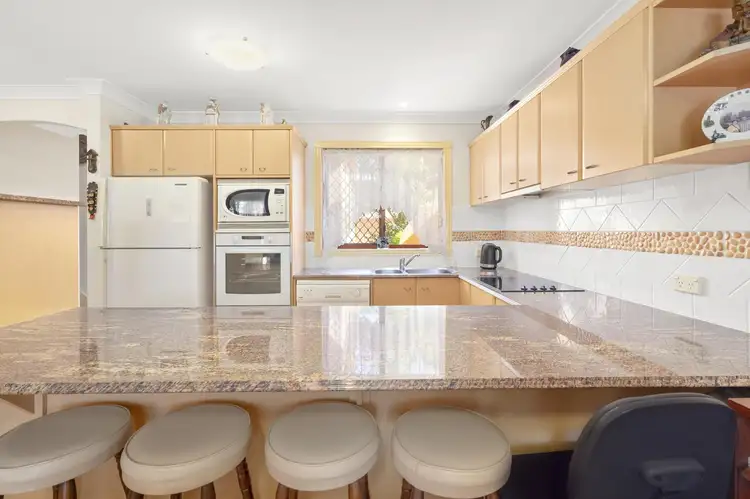 6/8 Woody Views Way, Robina QLD 4226
