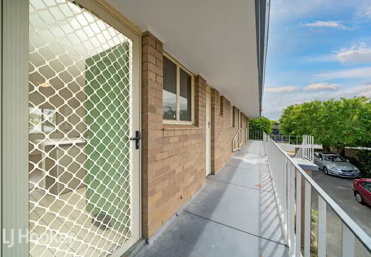 Sixth view of Homely apartment listing, 5/1A Hobbs Avenue, Como WA 6152