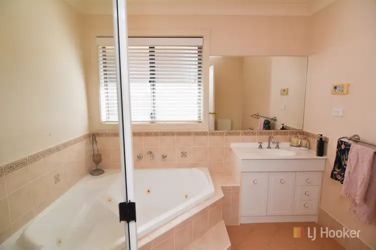 Third view of Homely house listing, 5 Wilton Close, Lithgow NSW 2790