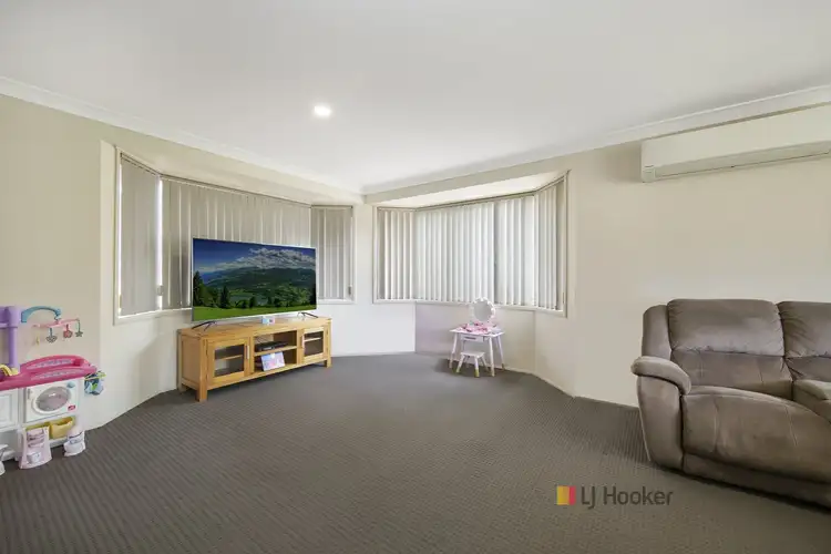 Fourth view of Homely house listing, 2 Bancroft Close, Blue Haven NSW 2262