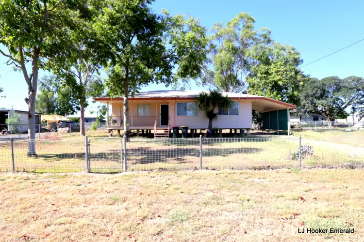 12 Langton Street, Capella QLD 4723