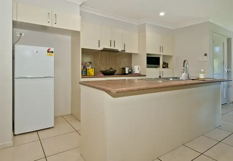 Fifth view of Homely semi-detached listing, 2/2 Wyndham Circuit, Holmview QLD 4207