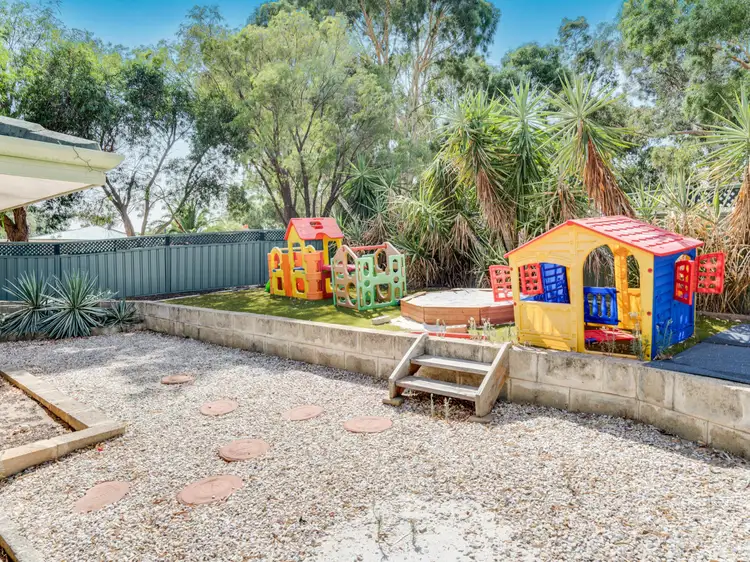 Fifth view of Homely house listing, 1 Cessford Close, Leda WA 6170