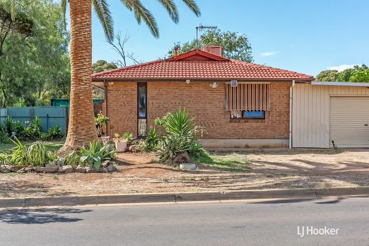 1 Dublin Street, Craigmore SA 5114